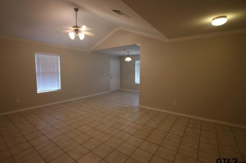 10896 Park Pl, Brownsboro, TX 75756-6211