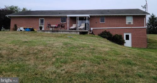 12710 Grant Shook Rd, Upton PA  17225-9403 exterior