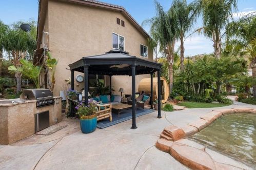 28030 Gibraltar Ln, Santa Clarita CA  91384-4548 exterior