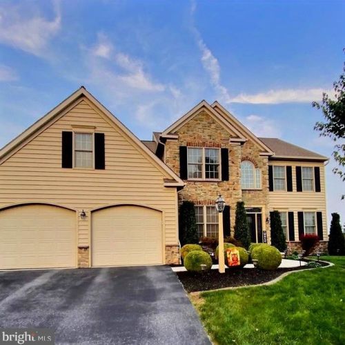 1839 Sapling Ct, Navy Sup Dpt, PA 17055-7029