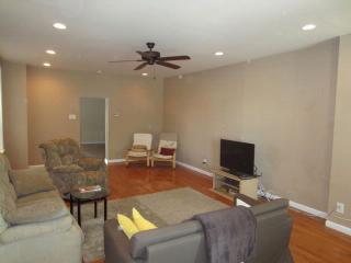 4651 Sheldon St, Philadelphia PA  19127-1109 exterior