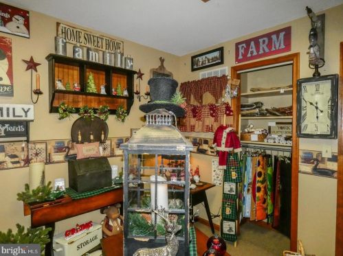 500 Tansboro Rd, Berlin Boro NJ  08009-9009 exterior