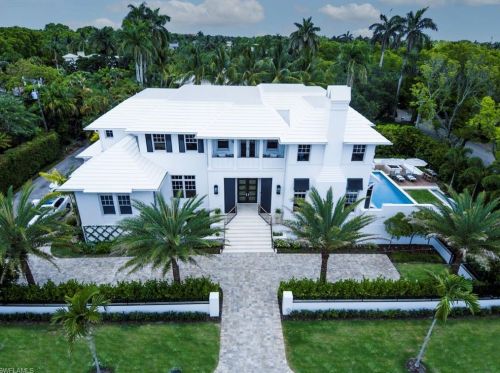 110 Gulf Shore Blvd, Naples, FL 34102-5934
