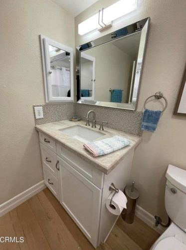 2043 Majorca Dr, Oxnard CA exterior