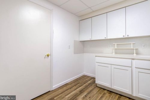 11 Thrush Dr, Carlisle PA  17015-7653 exterior