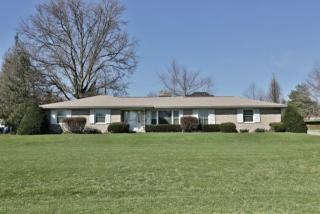 122 Fairview Dr, Simpsonville, KY 40067-6646