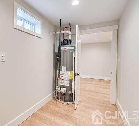 204 Grove Ave, Woodbridge NJ  07095-2337 exterior