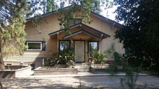 5414 12th Ave, Hanford, CA 93230-9610