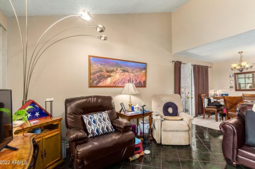 4754 Rose Ln, Glendale, AZ 85301-4712