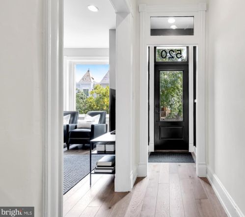 520 12th St, Washington, DC 20024-6121