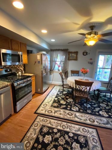 125 North St, Carlisle PA  17013-2431 exterior