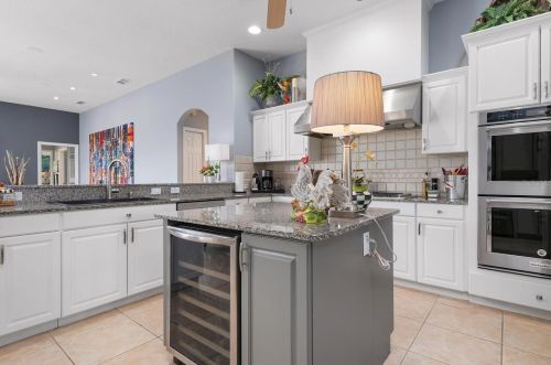 12723 Grand Traverse Dr, Dade City FL 33525-8230 exterior