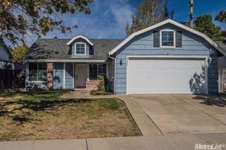 8233 Auberry Dr, Sacramento, CA 95828-5710