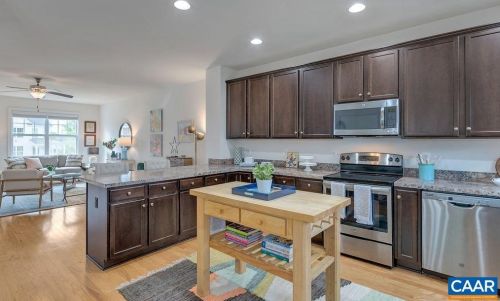 1253 Haden Pl, Crozet, VA 22932-2905