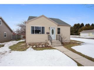 225 Vernon St, Rio Creek, WI 54201-1063