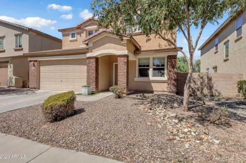 3864 Longhorn St, San Tan Valley, AZ 85140-4304
