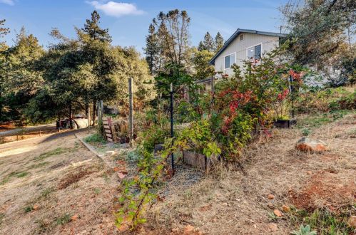 17155 Oscar Dr, Grass Valley CA  95949-7220 exterior