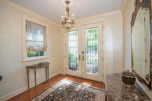 269 Altessa Blvd, Huntington Station, NY 11747-5236