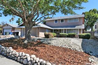 5870 Valley Glen Way, Sacramento, CA 95823-5226