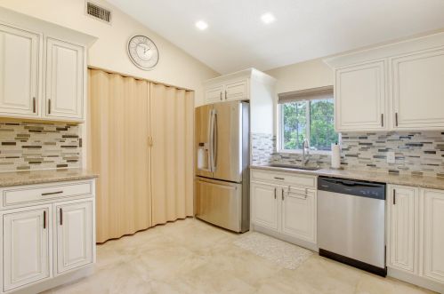 18389 Orange Grove Blvd, Town Of Loxahatchee Groves FL  33470-2399 exterior