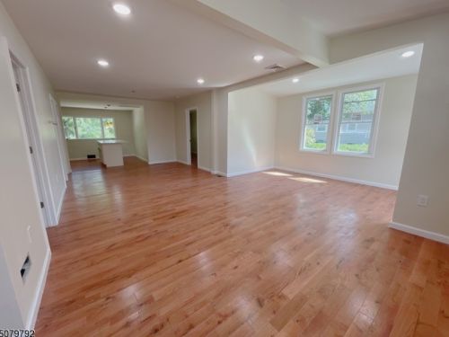 14 Maple St, Lincoln Park NJ  07035-2414 exterior