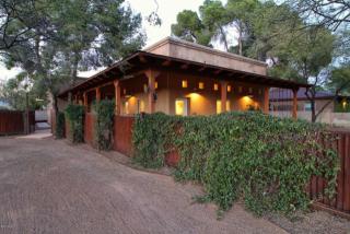 2301 Sylvia St, Tucson, AZ 85719-3241