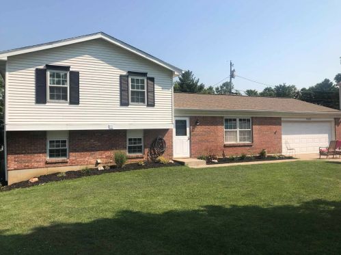1812 Pioneer Blvd, Idlewild, KY 41005-9579