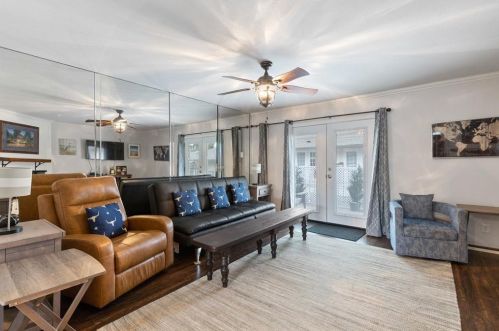 15930 Club Crest Dr, Dallas, TX 75248-3537