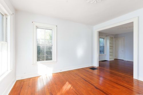 518 1 St, Greenport NY  11944-1601 exterior