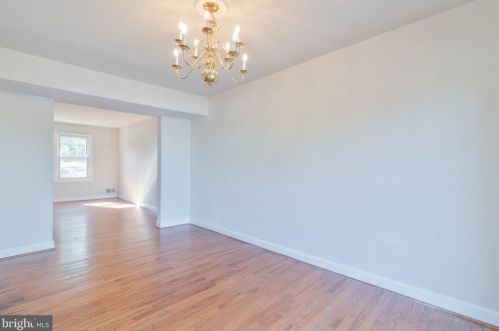 2943 Wetherburn Ct, Woodbridge VA  22191-4631 exterior