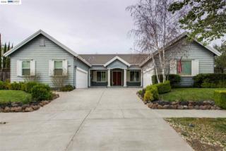 326 Happy Valley Rd, Pleasanton, CA 94566-9854