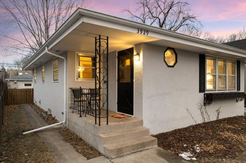 3929 40th Ave, Minneapolis, MN 55406-3440