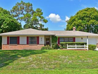 4711 Habana Dr, Sarasota, FL 34235-4409