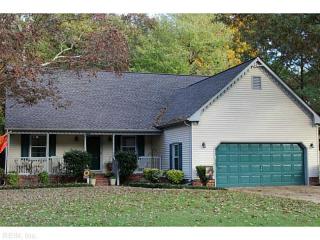 305 Gardenville Dr, Yorktown, VA 23693-4411
