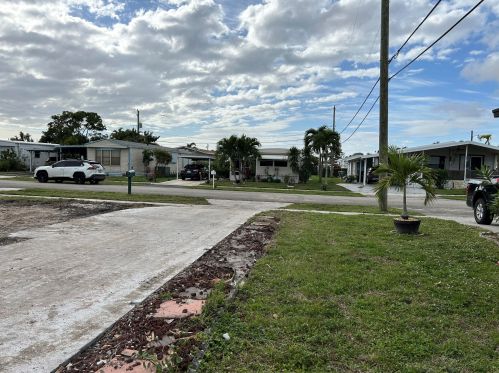 4014 Cardinal Rd, Boynton Beach, FL 33436-2608