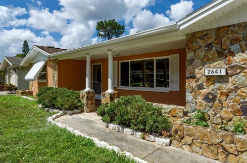 2641 Flintwood Dr, Tarpon Springs, FL 34690-4041
