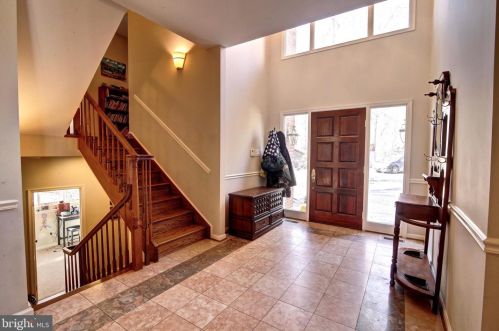 11103 Rich Meadow Dr, Great Falls VA  22066-1415 exterior