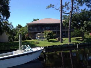 5314 San Miguel St, Milton, FL 32583-5638