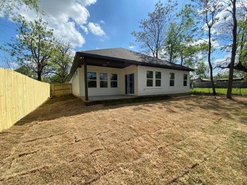 759 Emberwood Dr, Dallas TX  75232-3940 exterior