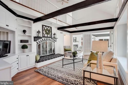 220 Hansell Rd, Newtown Square PA  19073-2509 exterior