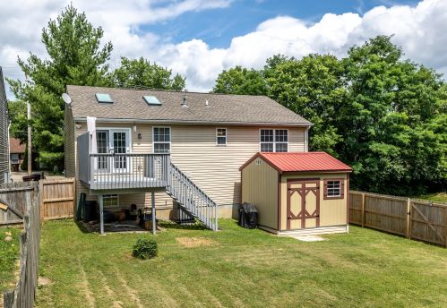 1341 Garvey Ave, Covington, KY 41018-2590