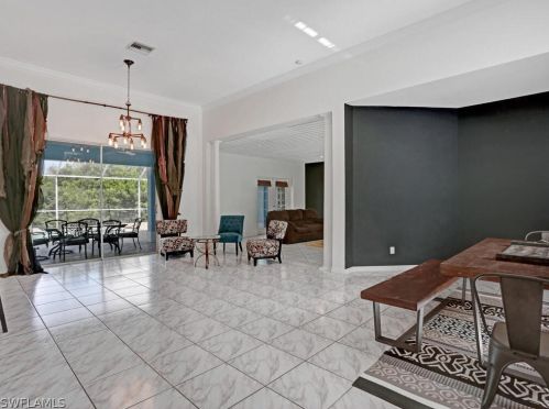 813 Glenn Ave, Lehigh Acres FL 33972-3333 exterior