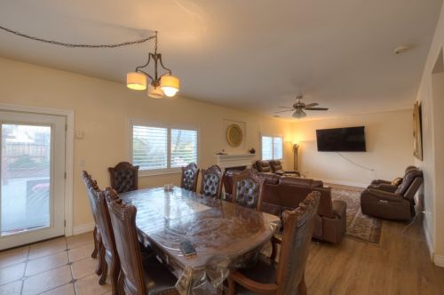 1108 Brookhaven Ln, Manteca CA  95337-8223 exterior