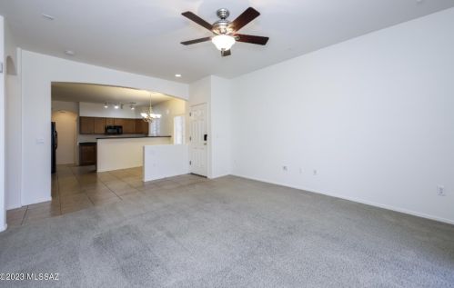 7467 Fair Meadows Loop, Tucson AZ  85756-6146 exterior