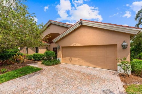 1507 Sawgrass Way, Palm City FL  34990-8070 exterior