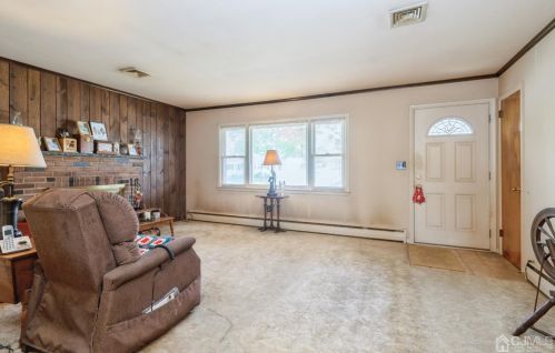 3010 Norwood Ave, South Plainfield NJ  07080-5039 exterior