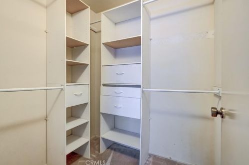 11690 Lakewood Blvd, Downey CA  90241-5272 exterior