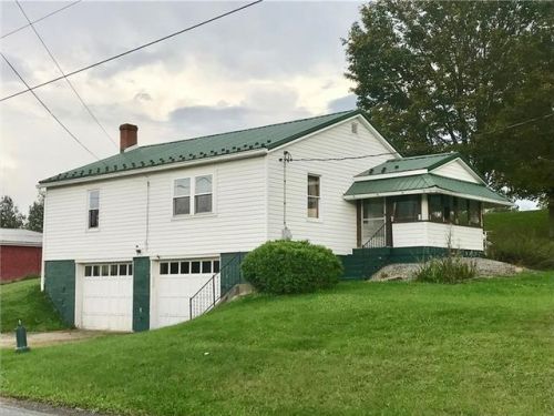5124 Purchase Line Rd, Commodore, PA 15729-8326