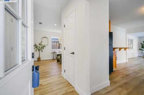 2954 Clearland Cir, West Pittsburg CA  94565-3243 exterior