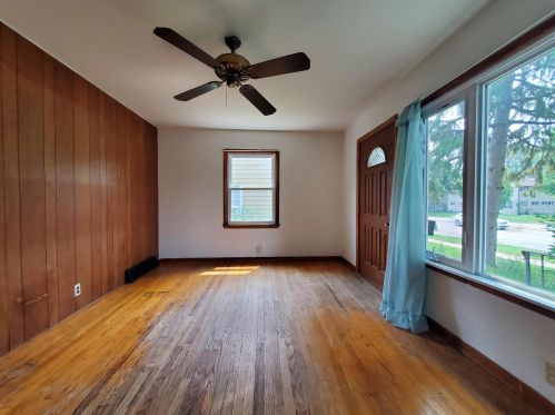 5680 60th St, Milwaukee WI  53218-2428 exterior